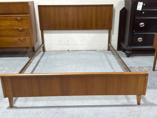 86166 - Lane Alta Vista MCM Full Size Bed Frame 58x2x38