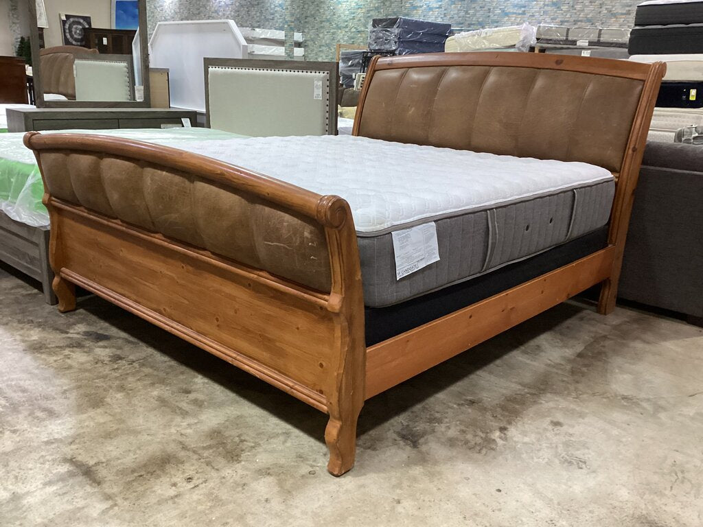 86168 Leather Panel King Sleigh Bed Frame 79x96x56