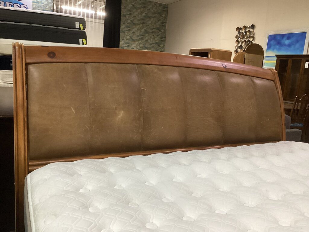 86168 Leather Panel King Sleigh Bed Frame 79x96x56