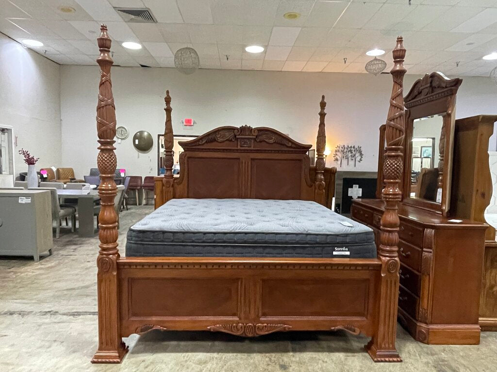 86189 Mahogany King Post Bed Frame 86x91x90