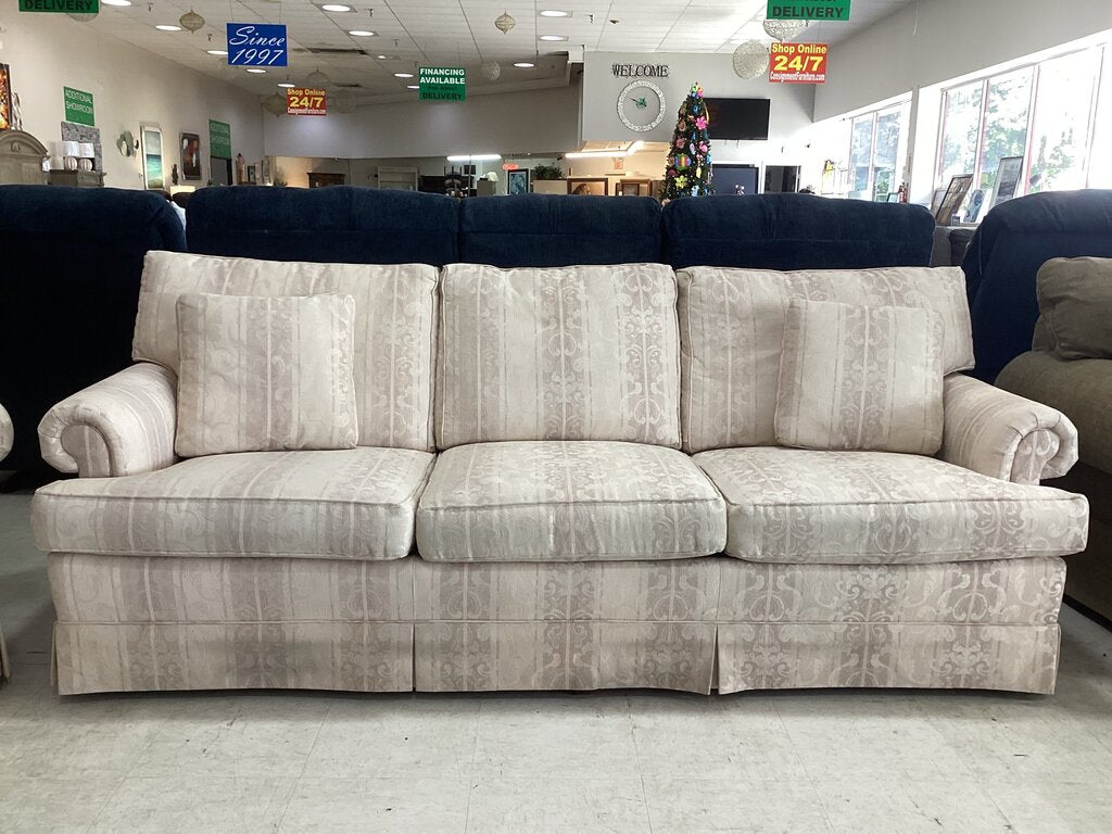 86199 Thomasville Vintage Sofa and Loveseat 87/61x34x34
