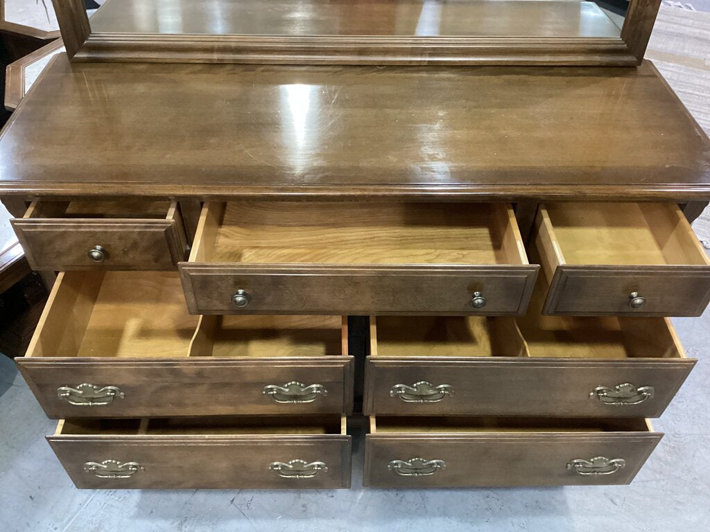 85602 Ethan Allen Classic Manor15-5202 Dresser w/Mirror 56x21x33-74