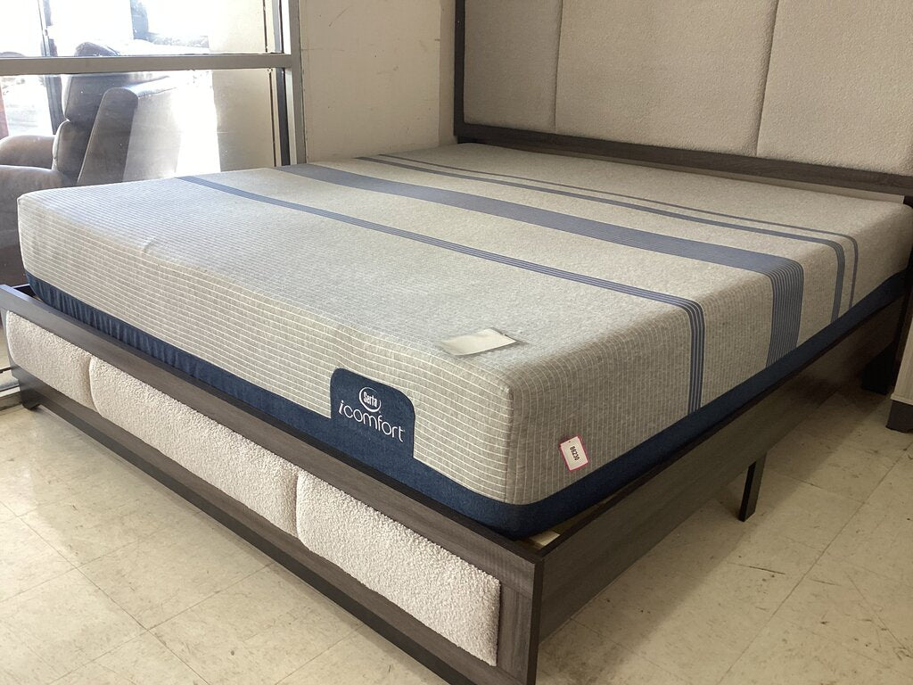 86230 - Serta iComfort King Mattress