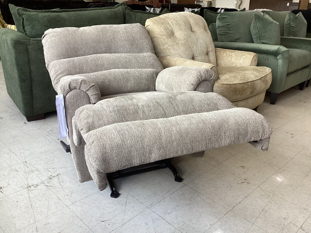 86268 Ashley Man Fort Dusk Recliner 35x35x42