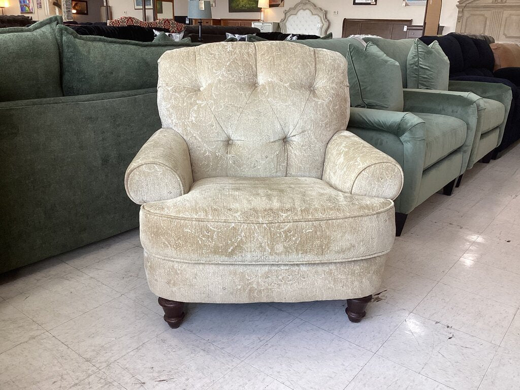 86272 - Bernhardt Arm Chair 38x35x36