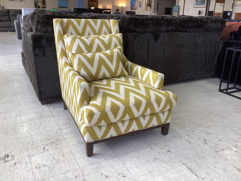 86271 - Chevron Wingback Chair 33x44x39