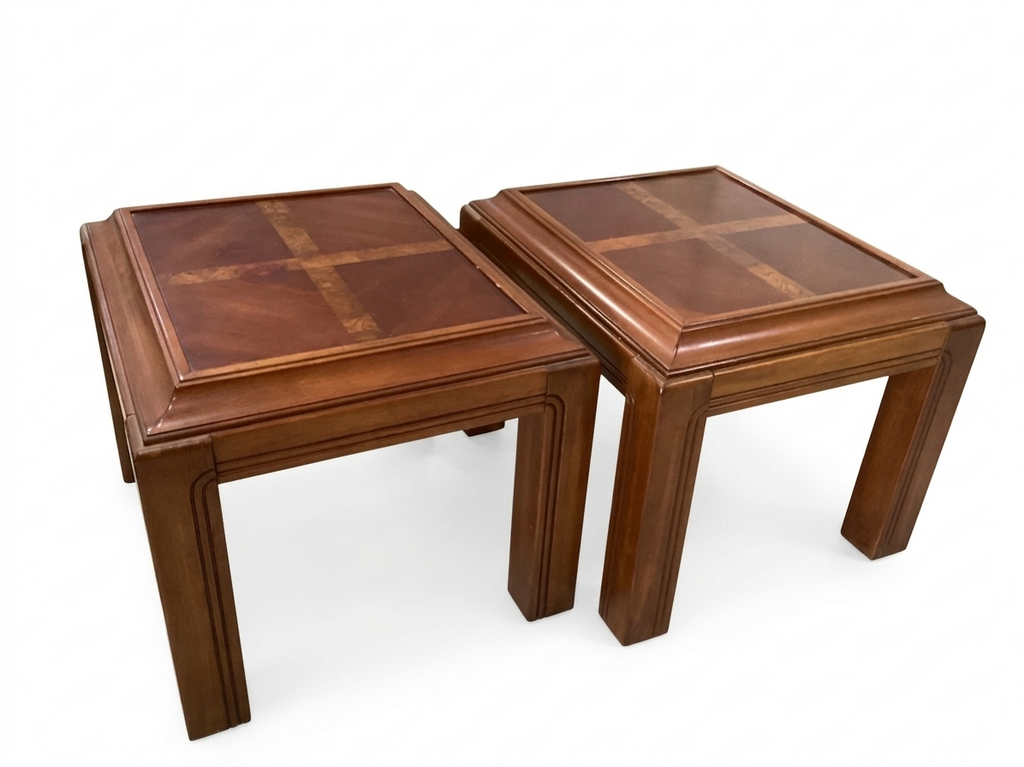 86279 - Ming-Style Pair of End Tables 23x27x21