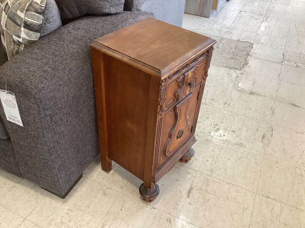 86277 French Walnut Commode Nightstand 15x13x28