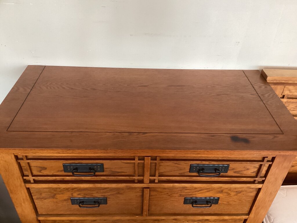 86274 Mission Style Chest 38x19x52