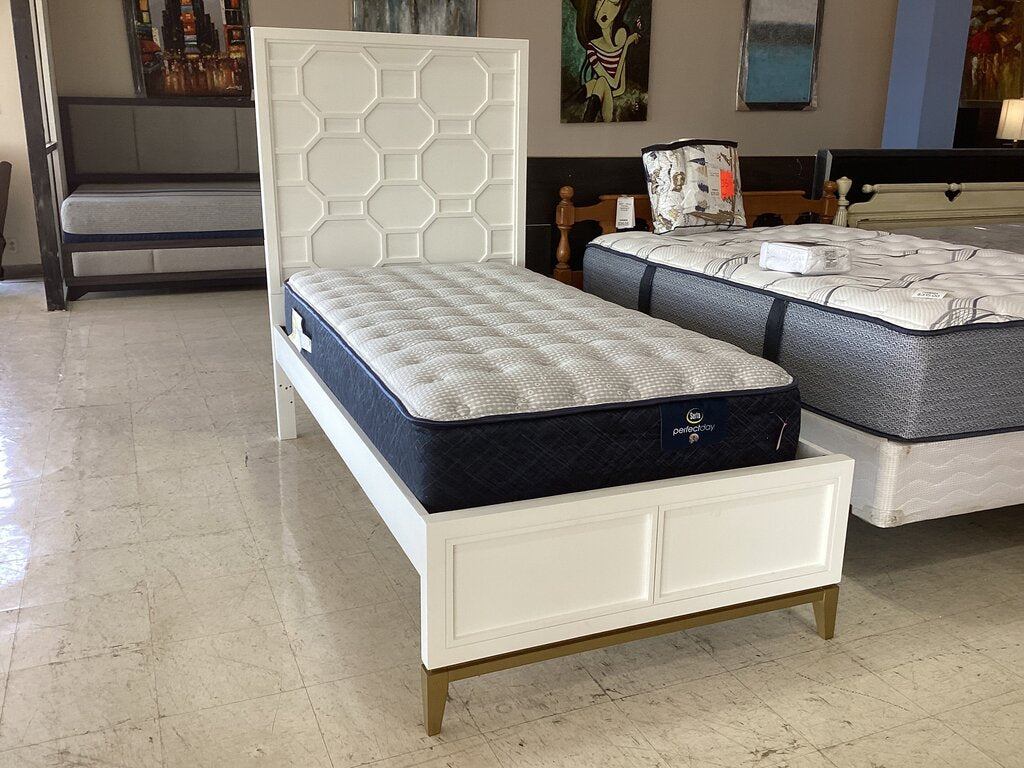 86270 - Legacy Uptown Twin Bed Frame 41x80x60