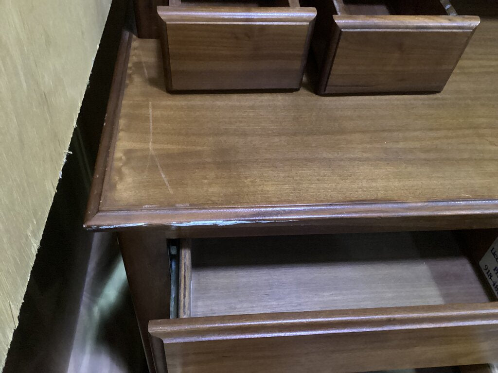 86298 - Desk w/ Hutch 66x25x55