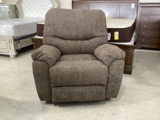 Cousin Saddle NEW Recliner (1789-3517) 40x36x41