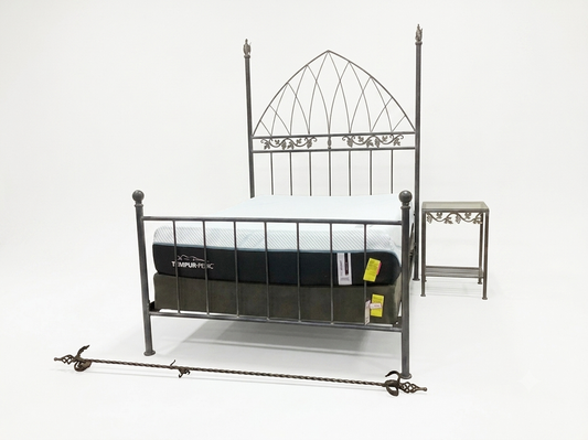 86314 Artisan Ironwork Queen Bed w/Side Table & Curtain Rod 65x85x90