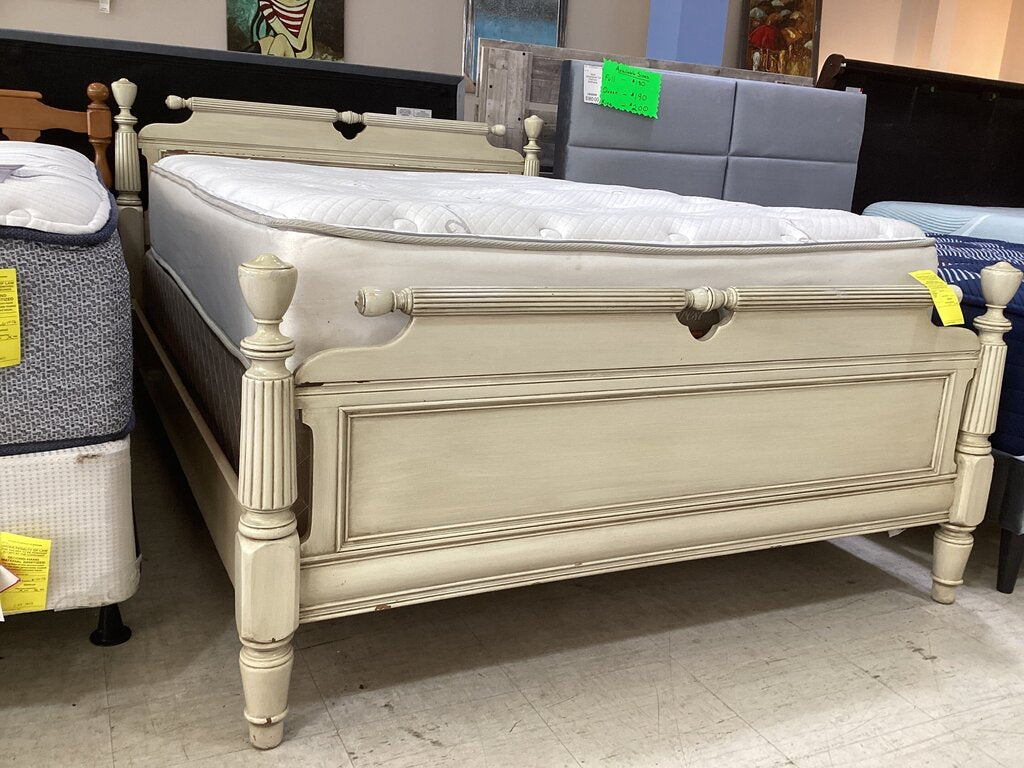 86280 - Vintage Full Size Bed Frame 58x84x39