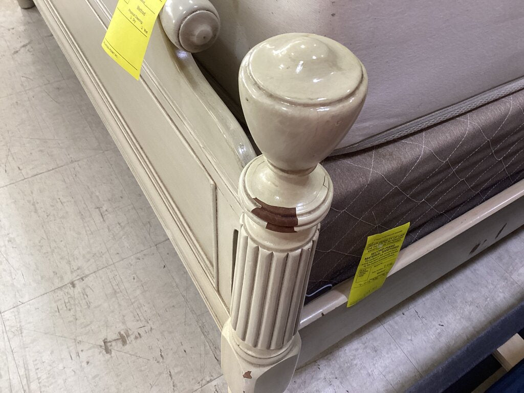 86280 - Vintage Full Size Bed Frame 58x84x39