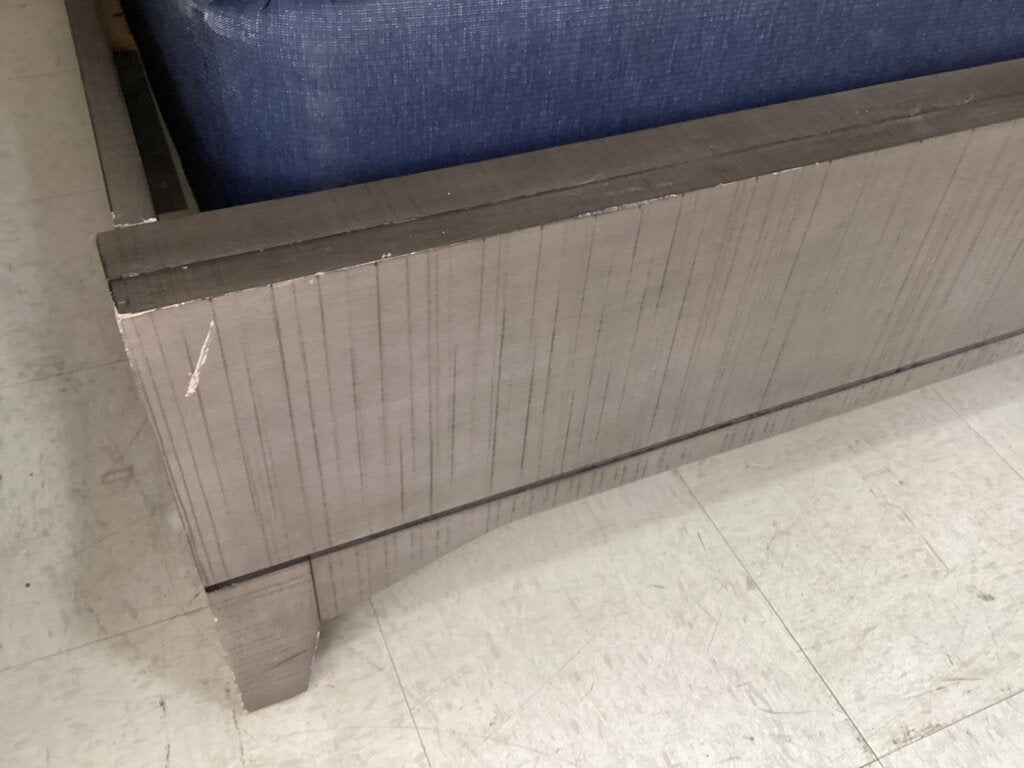 86331 - King Bed Frame 79x87x62