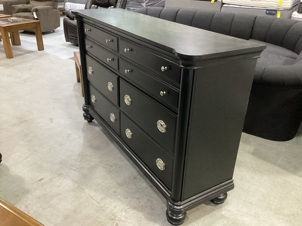86205 - Klaussner Dresser 64x19x42
