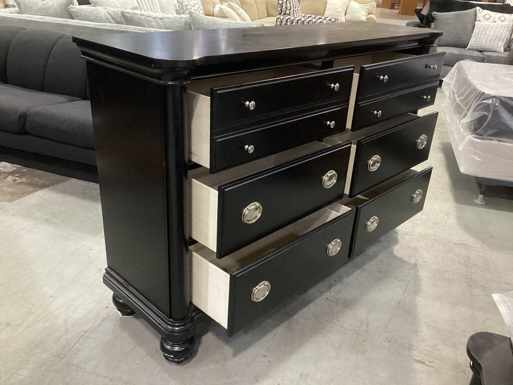 86205 - Klaussner Dresser 64x19x42