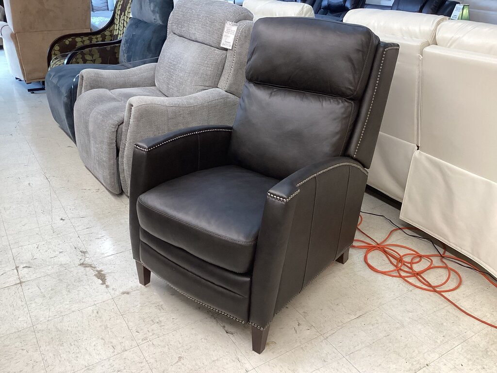 86336 Artisian Home Noah Black Leather Power Recliner 28x37x41