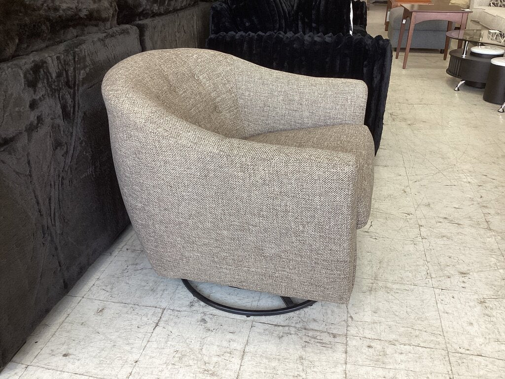 86351 Ashley Upshur Swivel Glider 33x33x31