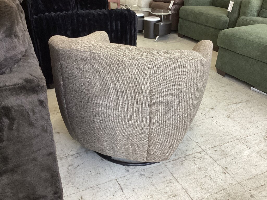 86351 Ashley Upshur Swivel Glider 33x33x31