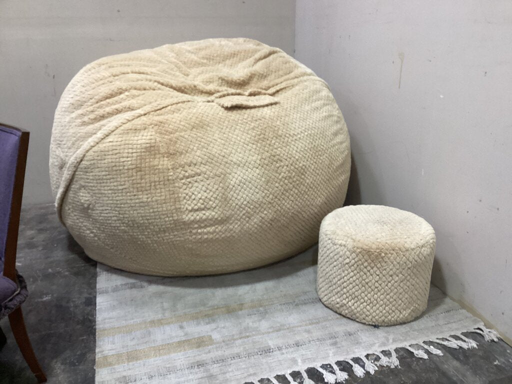 86354 - Lovesac BigOne w/Squattoman