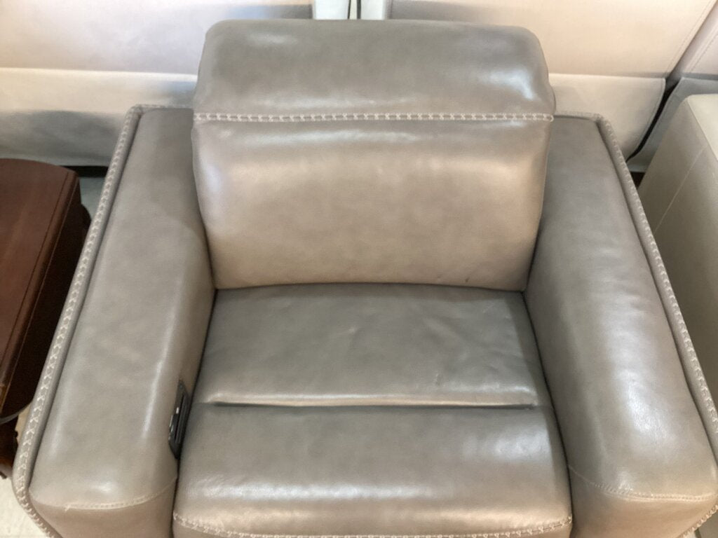 86349 Ashley Correze Power Recliner 46x38x33