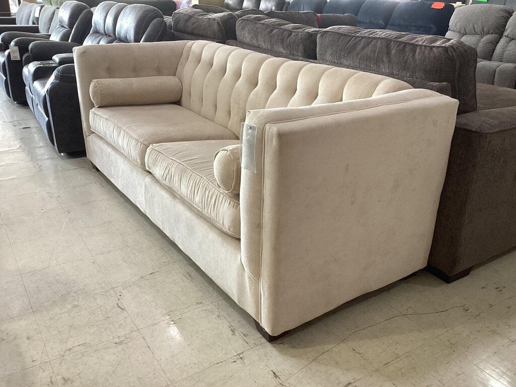 86367 Cream Tuxedo Tufted Sofa 86x34x32