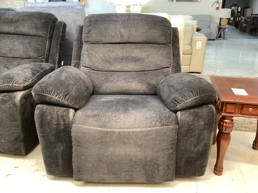 86374 - Boulevard Power Swivel Rocker Recliner 45x30x40