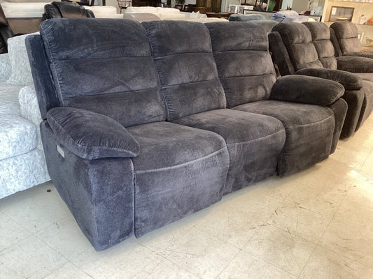 86372 - Boulevard Power Sofa 85x30x40