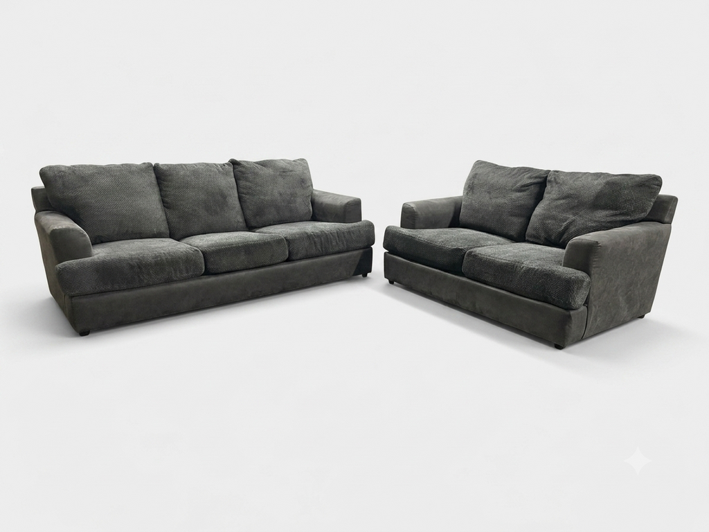 86378 Jackson Furniture Boulevard Sofa and Love (91/65x42x38)