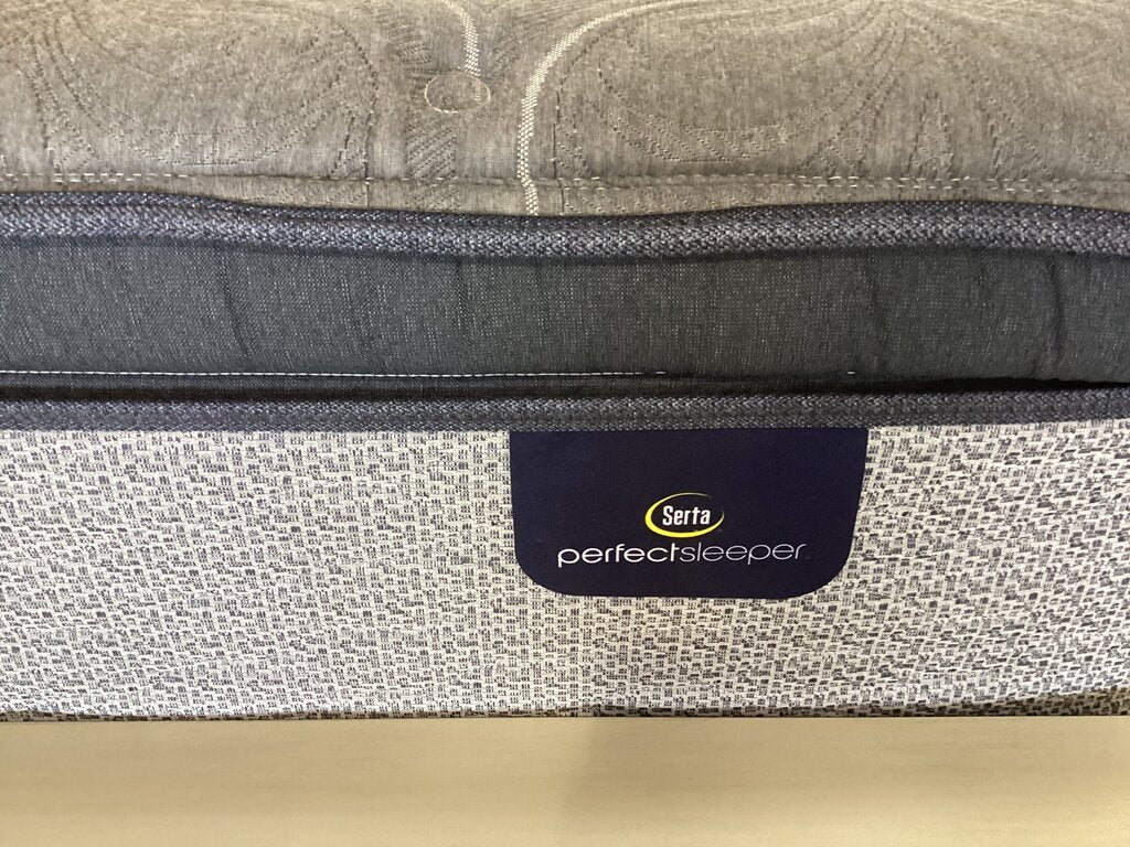 86380 Serta Perfect Sleeper Queen Mattress