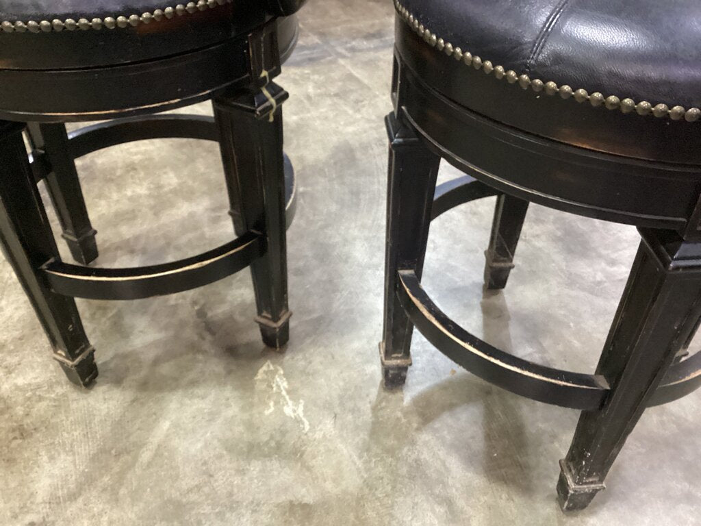 86389 - Hillsdale Swivel Counter Arm Chairs 22x19x43