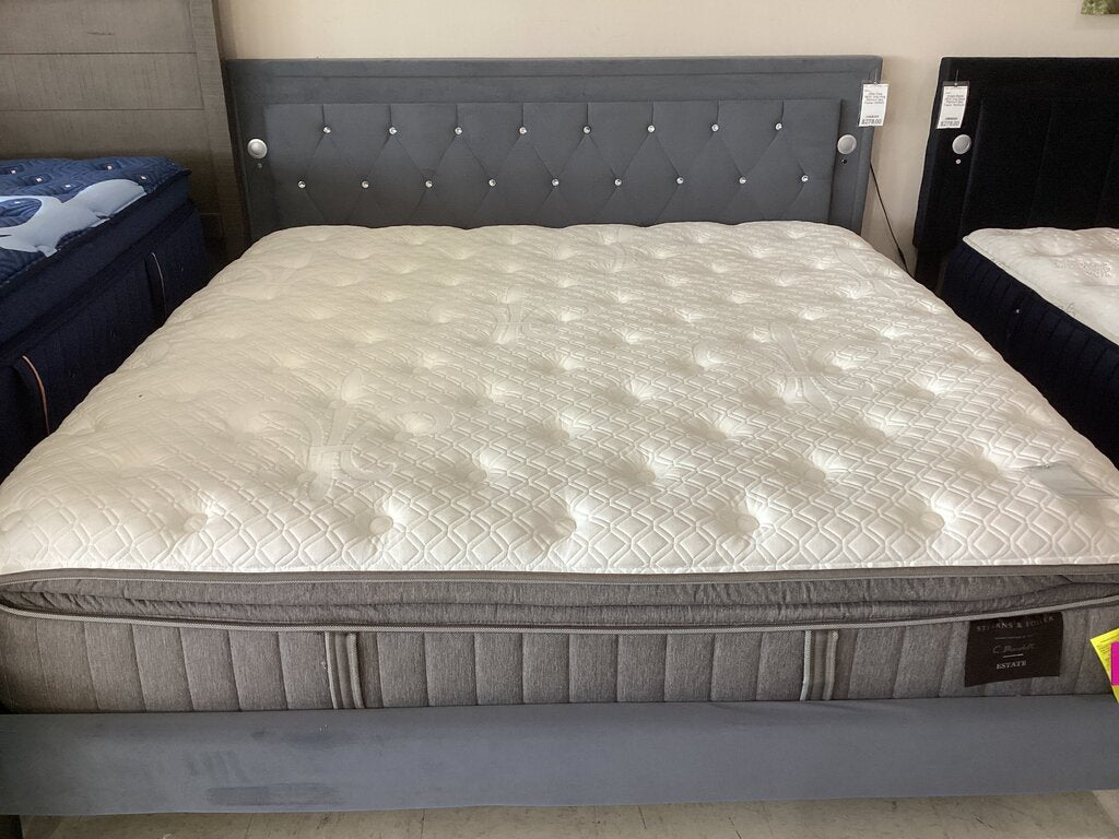 85345 - Strearns & Foster Bridle Luxury Plush Pillow Top King Mattress