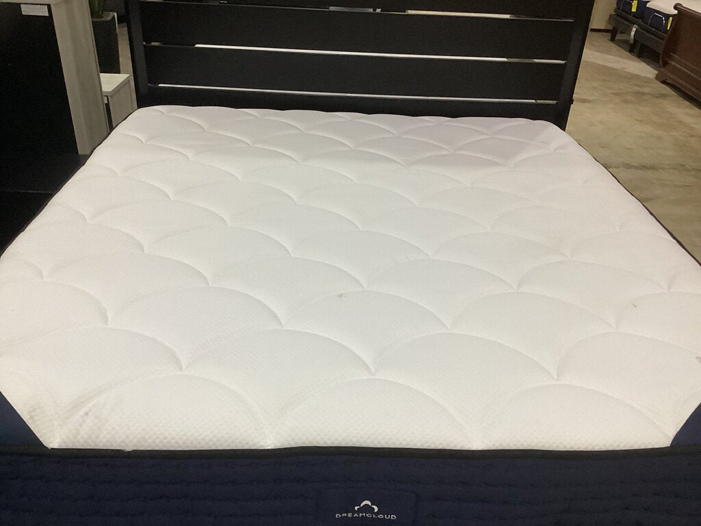 86407 - DreamCloud King Mattress