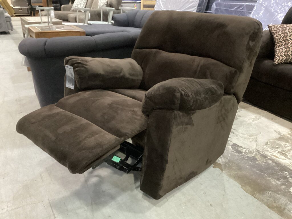 Chevron Mink NEW Rocker Recliner 39x40x41 (2450)