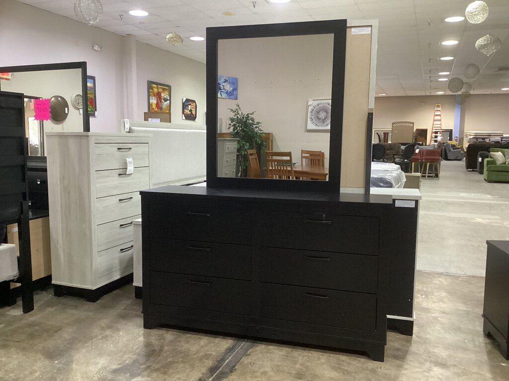 Trinidad Black NEW Dresser w/Mirror