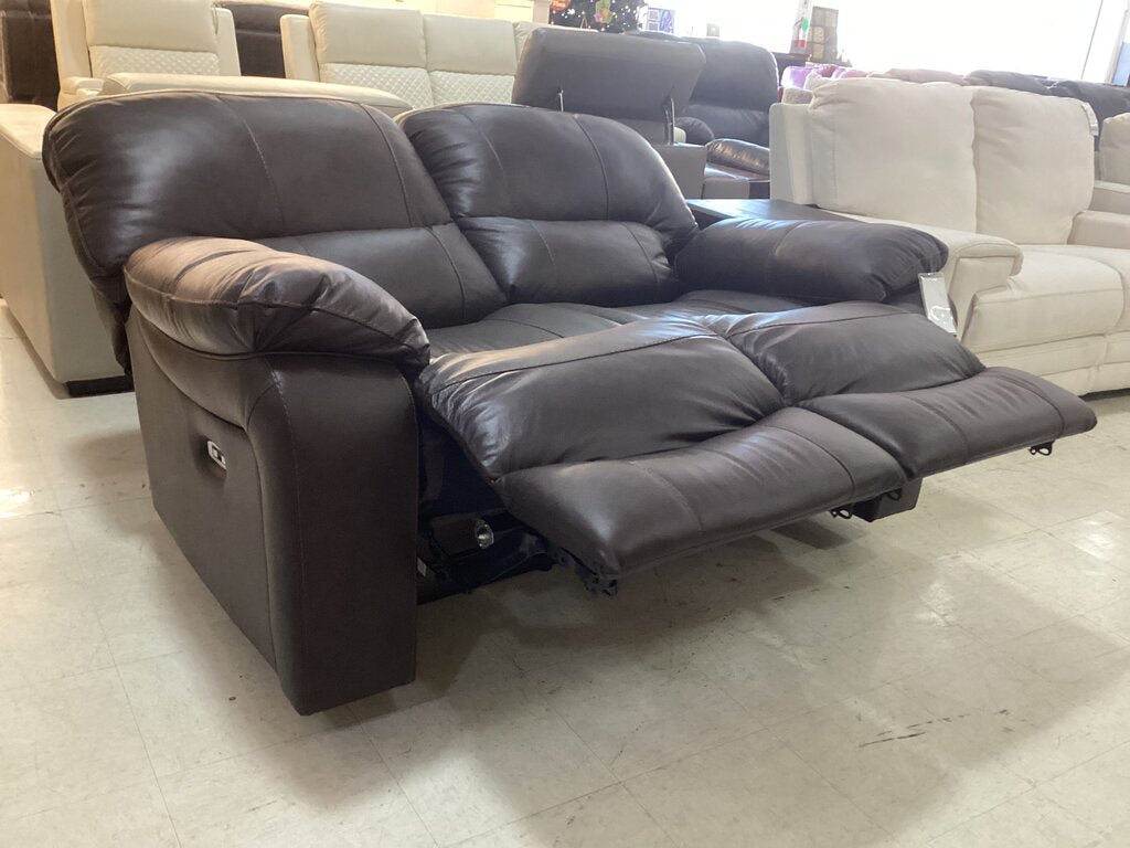 86398 - Ashley Leesworth Power Reclining Loveseat