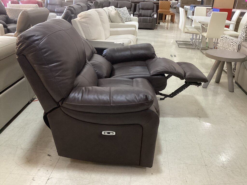 86398 - Ashley Leesworth Power Reclining Loveseat