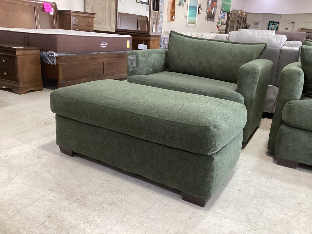 Patagonia Moss NEW Chair 1/2 with Ottoman 48x38x38, 26x49x19
