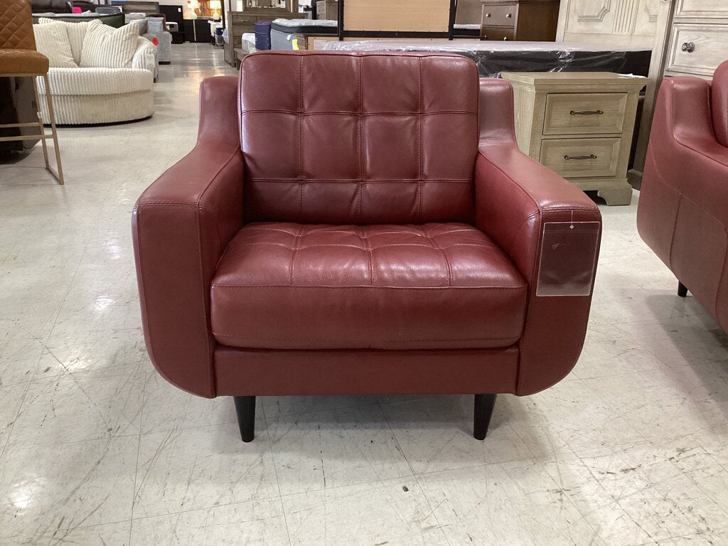 86451 - Centennial Leather Tufted Chair 38x37x34