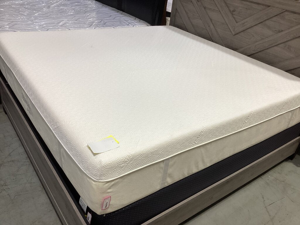 86475 TempurePedic Cloud Lux King Mattress