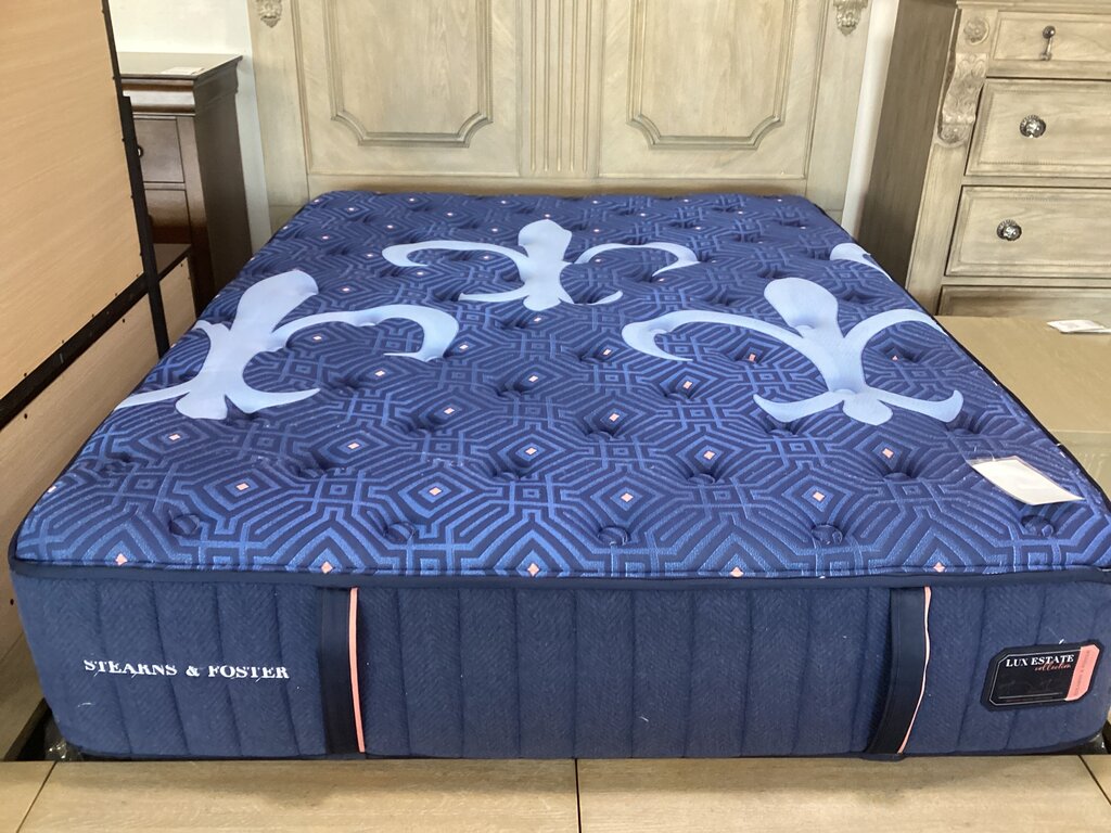 86478 Stearns & Foster Lux Estate Queen Mattress