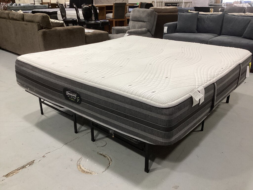 85089 - Beauty Rest Black Hybrid King Mattress