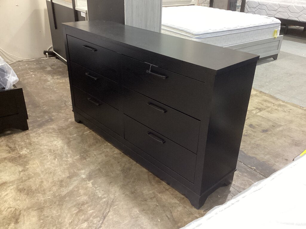 Trinidad Black NEW Dresser (172294) 59x16x35