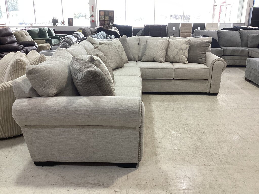 86495 Michael Nicholas So Enfield 2pc Sectional 136x104x38