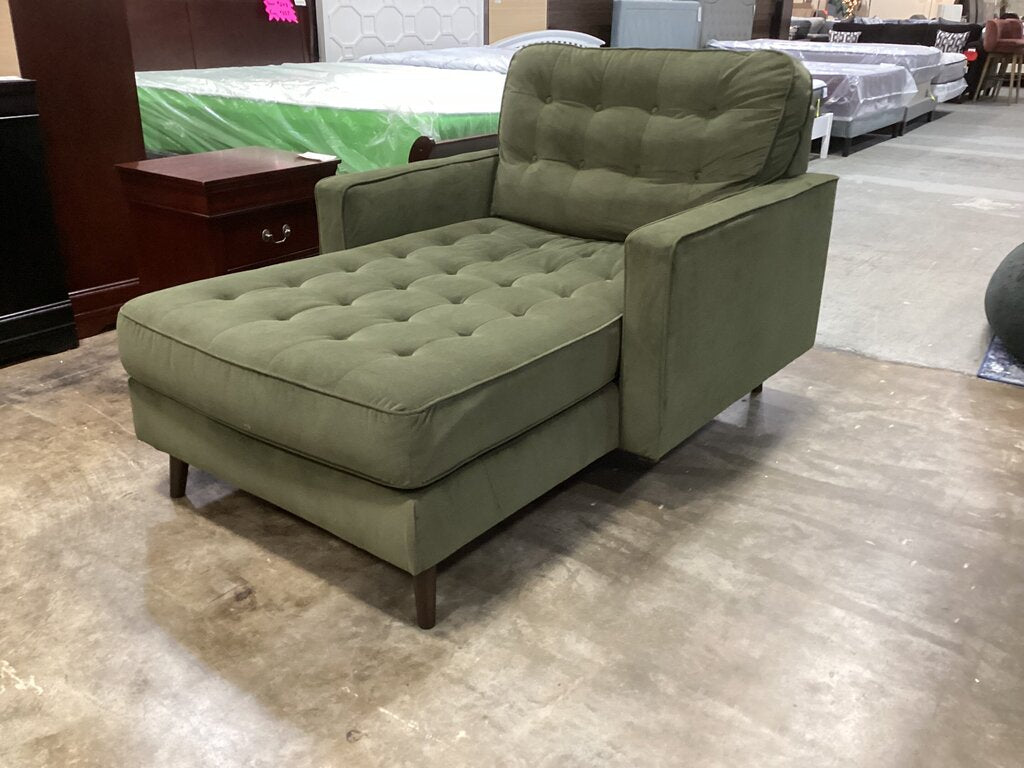 86496 - Ashley Reveon Lakes Chaise 43x64x38