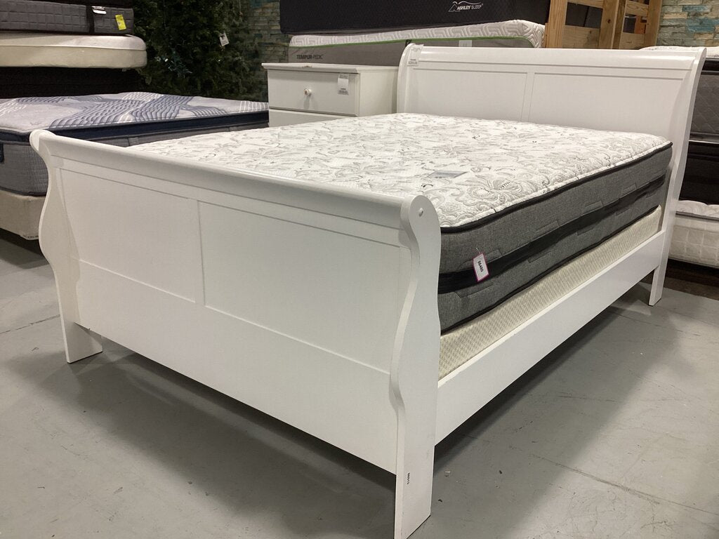 86513 White Queen Sleigh Bed Frame 63x91x47