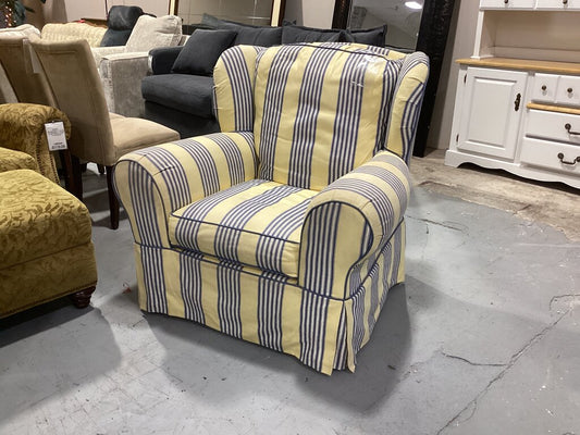 86514 Classic Wingback Arm Chair 41x32x37