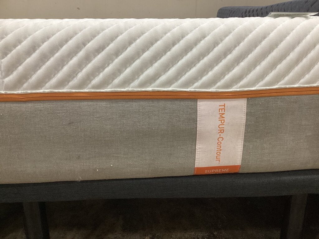 86526 Tempur Contour King Mattress